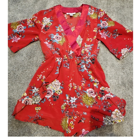 Floral Romper - Picture 1 of 5